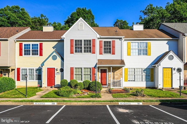 11175 Elwyn Ct, Fredericksburg, VA 22407 - multi unit property with a chimney and uncovered parking