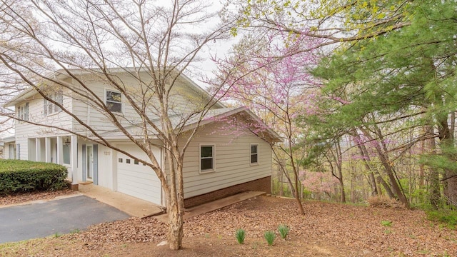 1217 Windsor Rd, Harrisonburg, VA 22801 - view of property exterior featuring driveway
