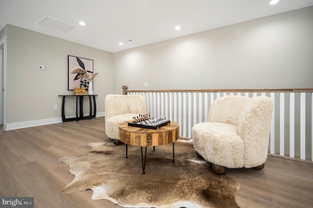 60 Laurelwood Dr, Mineral, VA 23117 - sitting room with wood finished floors and recessed lighting