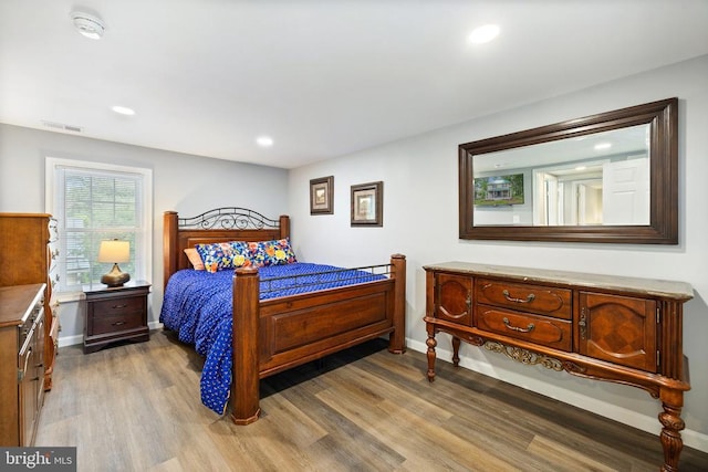 8558 Opal Rd, Warrenton, VA 20186 - bedroom featuring wood finished floors and recessed lighting