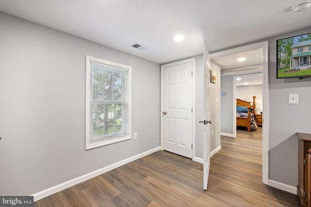 8558 Opal Rd, Warrenton, VA 20186 - interior space with wood finished floors and recessed lighting