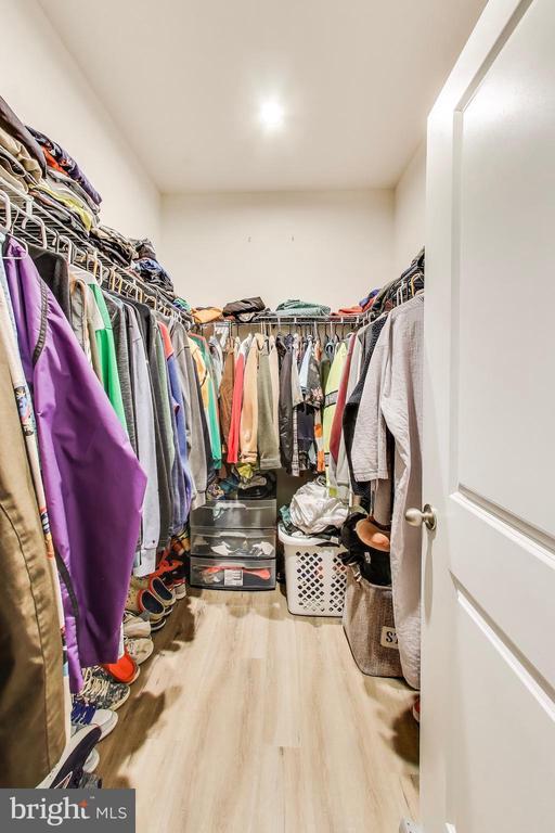 13001 Wipple Ct, Fredericksburg, VA 22407 - spacious closet featuring wood finished floors