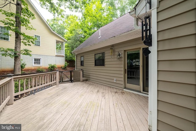 47 Marwood Dr, Palmyra, VA 22963 - view of deck