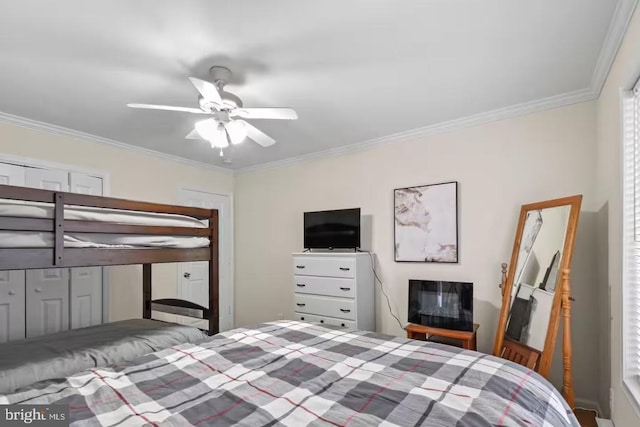 unfurnished bedroom with ceiling fan and ornamental molding