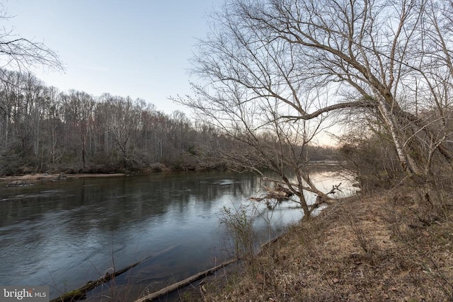 4 Dillard Rd, Fredericksburg, VA 22407