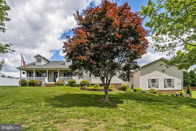 12219 Glade Dr, Fredericksburg, VA 22407 - view of front of home with covered porch