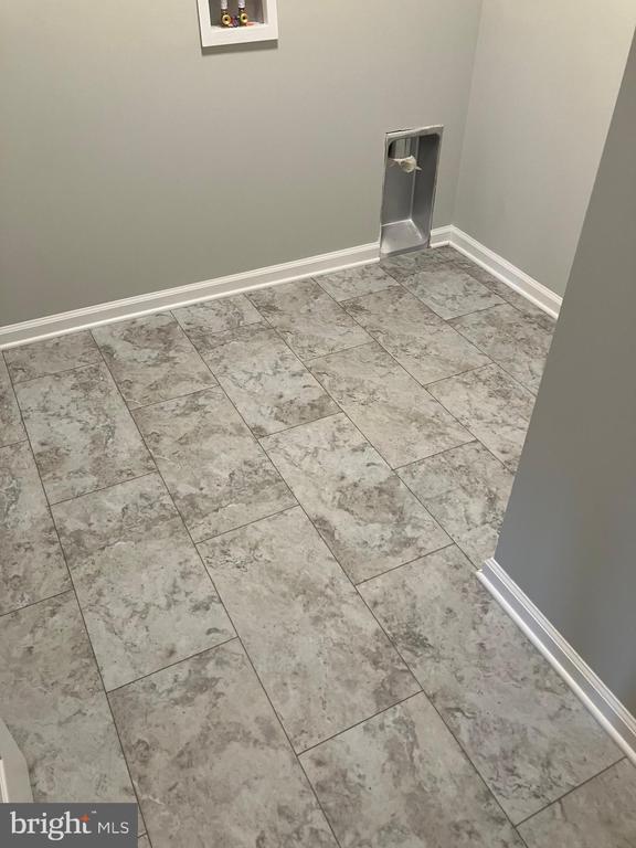 14400 Reva Rd, Reva, VA 22735 - laundry area featuring washer hookup and baseboards