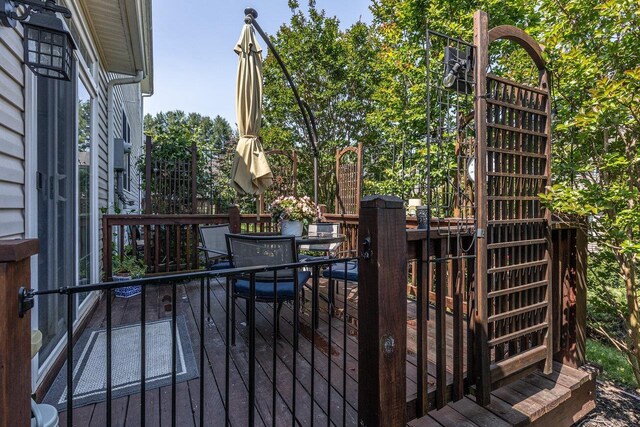 21 Spring View Dr, Staunton, VA 24401 - deck featuring outdoor dining space