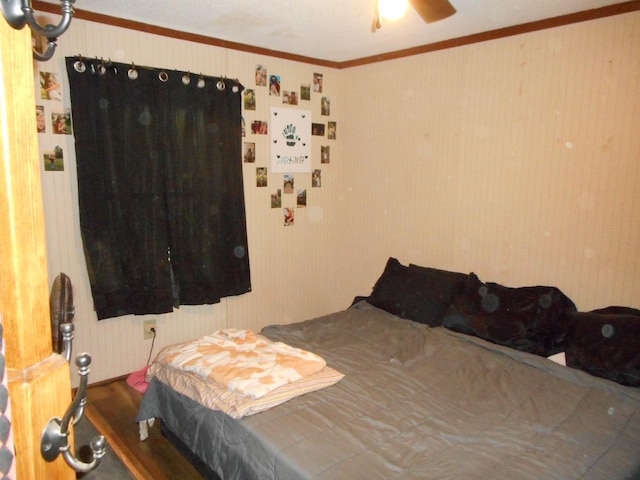 2780 Sunrise Dr, Broadway, VA 22815 - bedroom with crown molding
