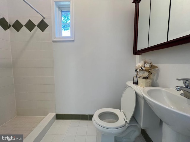 9872 Red Hill Rd, Spotsylvania, VA 22553 - bathroom featuring a shower stall and tile patterned floors