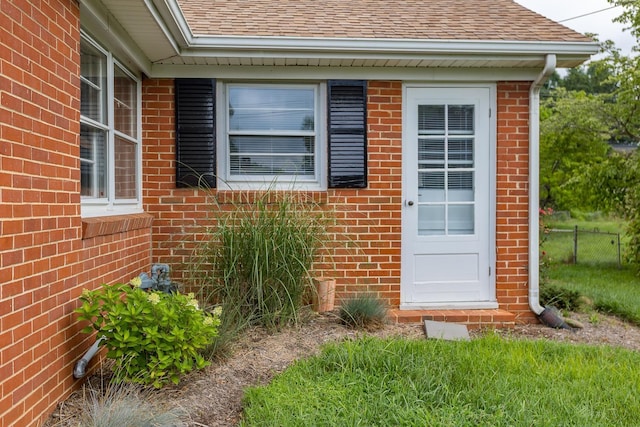871 Kent Rd, Waynesboro, VA 22980 - property entrance featuring roof with shingles and brick siding