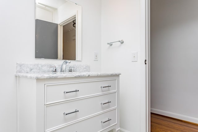 871 Kent Rd, Waynesboro, VA 22980 - bathroom with vanity and wood finished floors