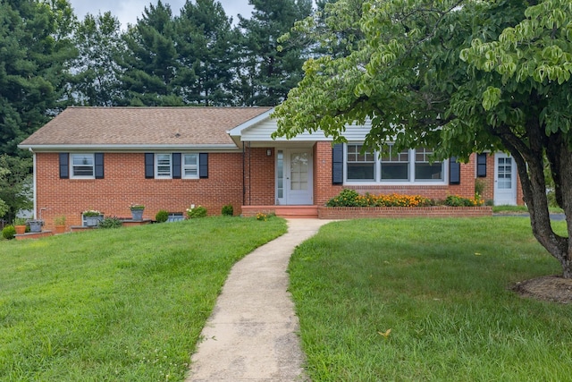 871 Kent Rd, Waynesboro, VA 22980 - view of front of property featuring a front lawn, brick siding, and roof with shingles