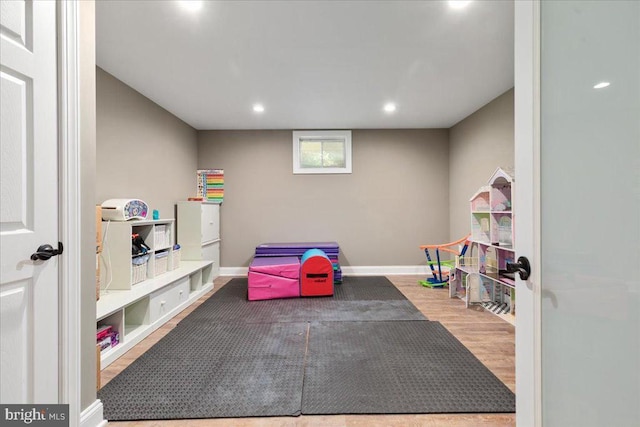 519 Cardinal Ln, Warrenton, VA 20186 - playroom with wood finished floors and recessed lighting