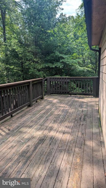400 Laurel Dr, Madison, VA 22727 - view of deck