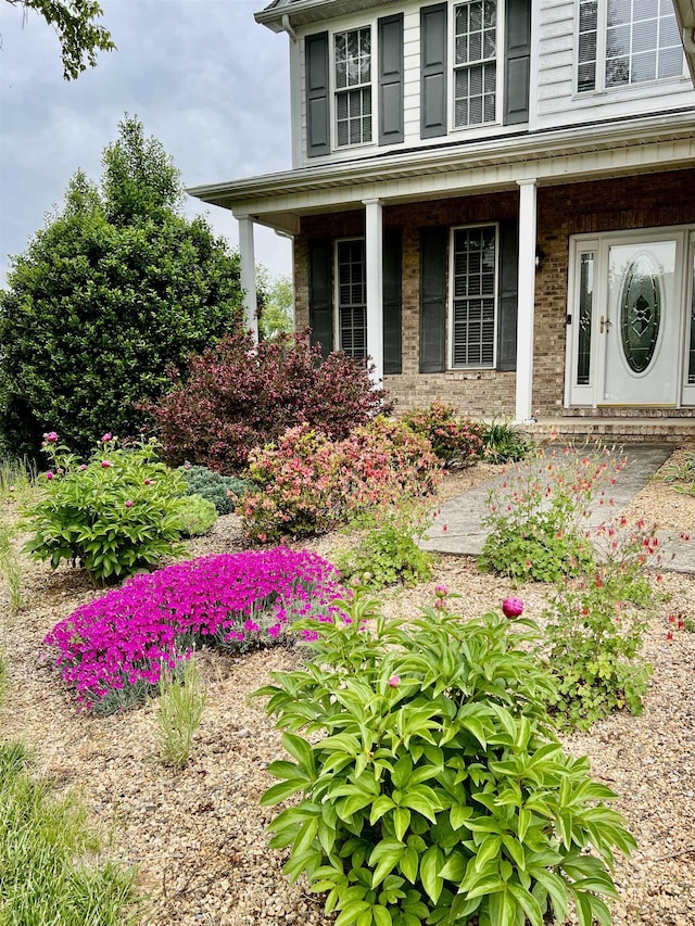 30 Sir Robin Rd, Waynesboro, VA 22980 - property entrance with a porch
