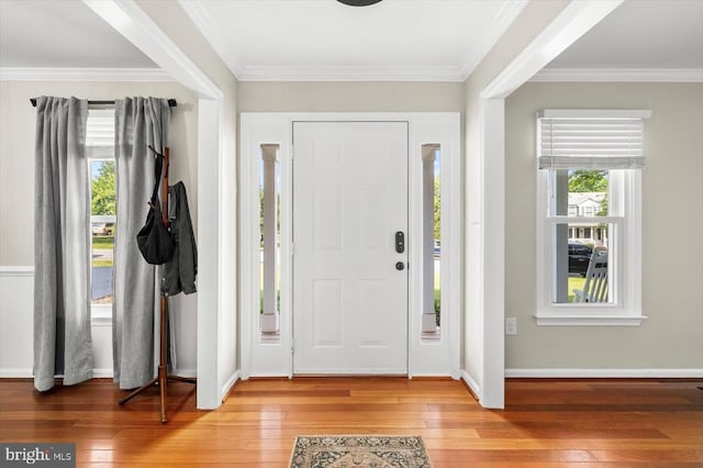 11814 Arbor Glen Dr, Fredericksburg, VA 22407 - entryway with hardwood / wood-style flooring, baseboards, and crown molding