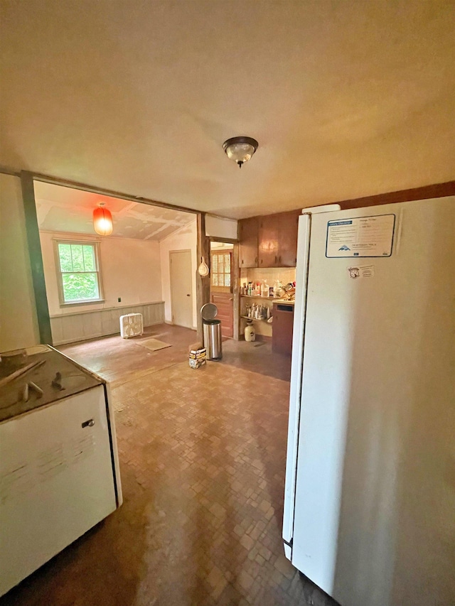 9264 Schuyler Rd, Schuyler, VA 22969 - view of corridor