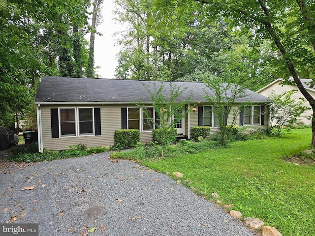 207 Spotswood Rd, Locust Grove, VA 22508 - photo 1