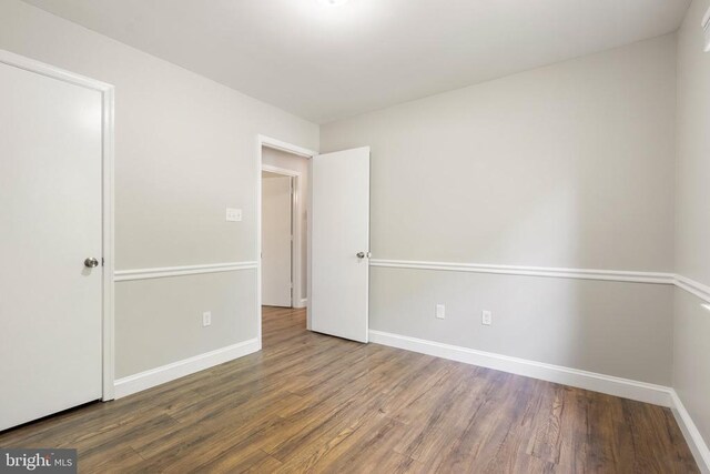 11248 Saint Pauls Rd, Remington, VA 22734 - unfurnished room featuring wood finished floors and baseboards
