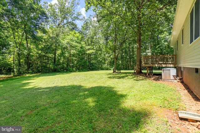 11248 Saint Pauls Rd, Remington, VA 22734 - view of green lawn featuring a wooden deck