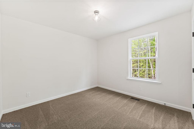 5903 Stubbs Bridge Rd, Mineral, VA 23117 - carpeted empty room featuring baseboards