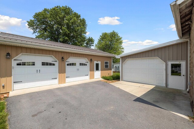 887 Natural Chimneys Rd, Mount Solon, VA 22843 - view of detached garage