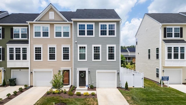 301 Willowshire Ct, Waynesboro, VA 22980 - view of front of property featuring driveway