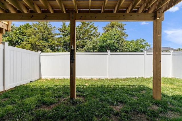 301 Willowshire Ct, Waynesboro, VA 22980 - view of fenced backyard