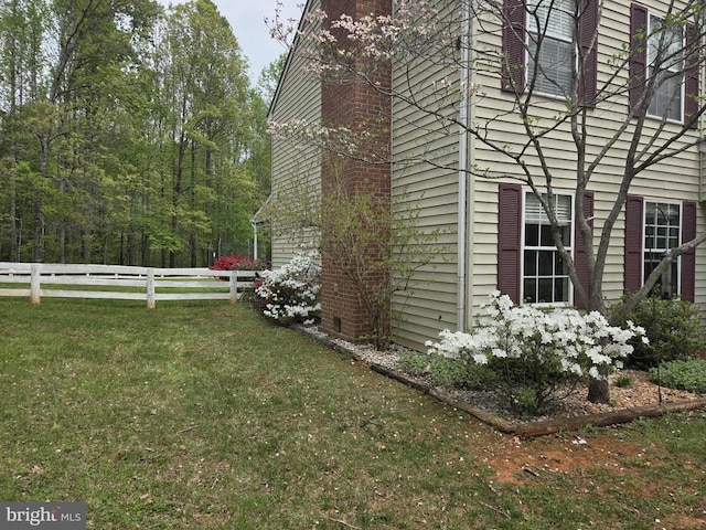 319 Fox Hunters Ln, Madison, VA 22727 - view of side of home