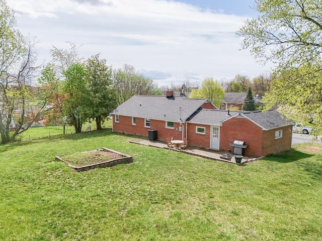 396 Linden Dr, Staunton, VA 24401 - photo 3