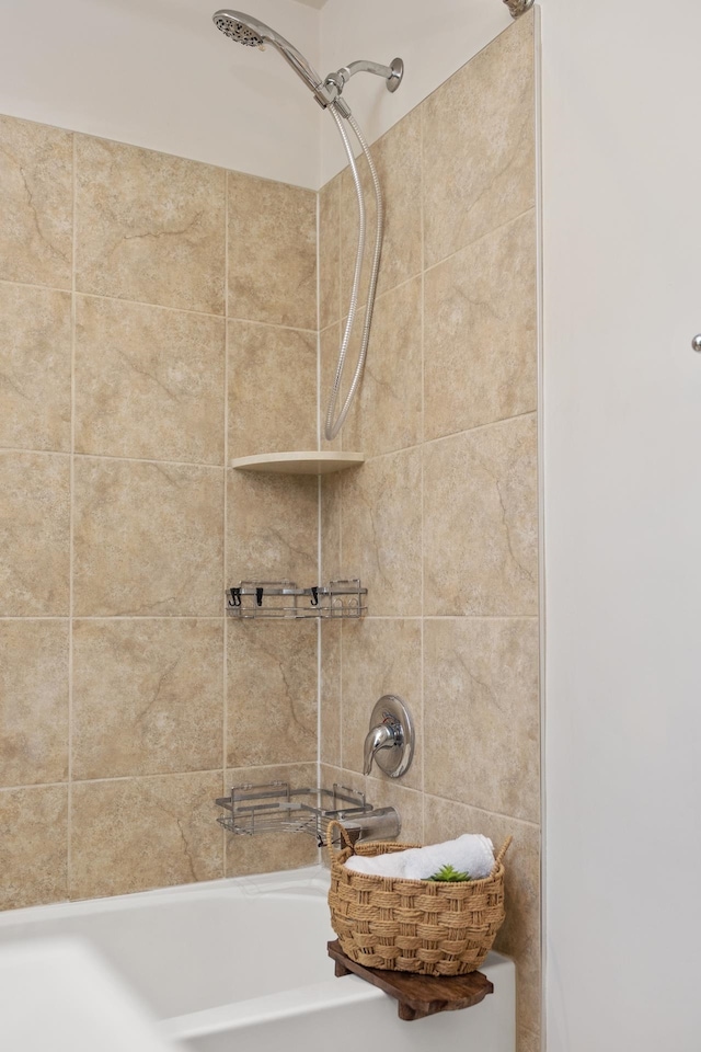 200 Overview St, Waynesboro, VA 22980 - bathroom featuring bathtub / shower combination