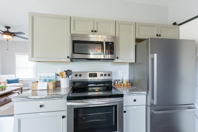 810 Denver Ave, Shenandoah, VA 22849 - photo 15
