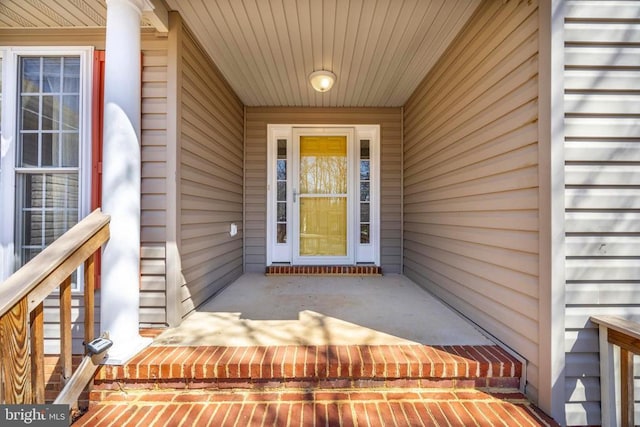 203 Birdie Rd, Locust Grove, VA 22508 - entrance to property with covered porch