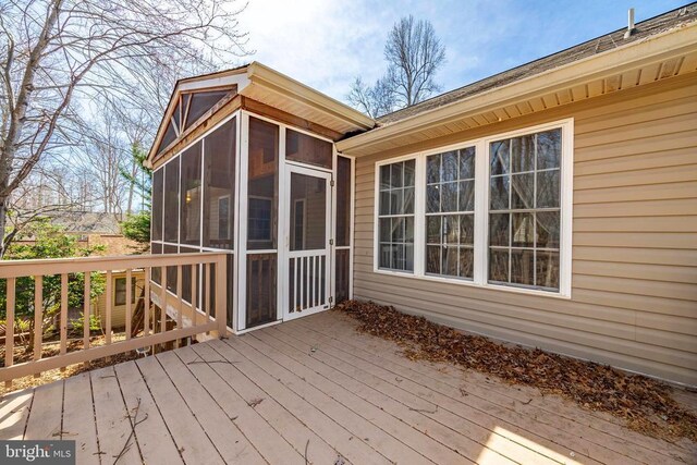 203 Birdie Rd, Locust Grove, VA 22508 - wooden terrace featuring a sunroom