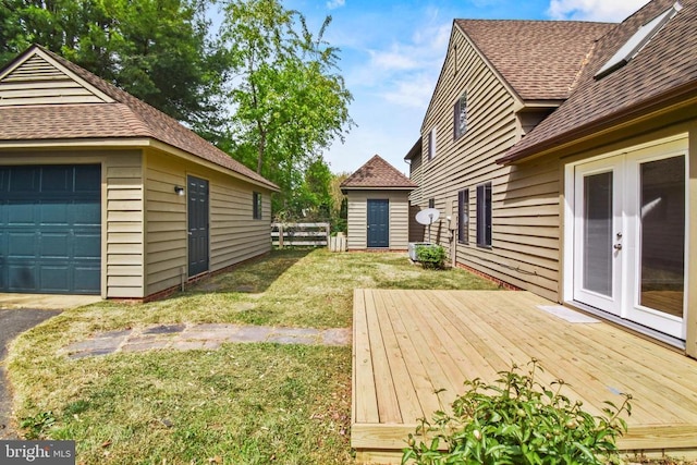 1132 Amber Ridge Rd, Charlottesville, VA 22901 - wooden deck with an outbuilding