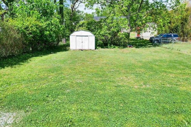 126 Park Blvd, Staunton, VA 24401 - view of yard with a storage unit and an outbuilding