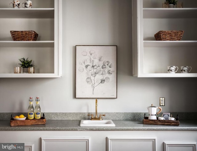  - bar area with a sink