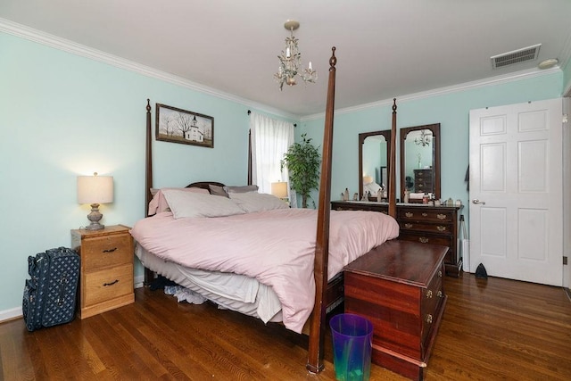 935 Glenwood Blvd, Waynesboro, VA 22980 - bedroom with ornamental molding and wood finished floors
