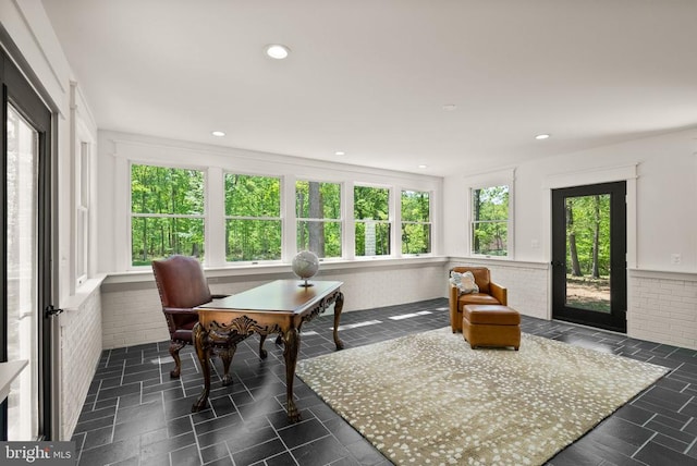  - view of sunroom / solarium