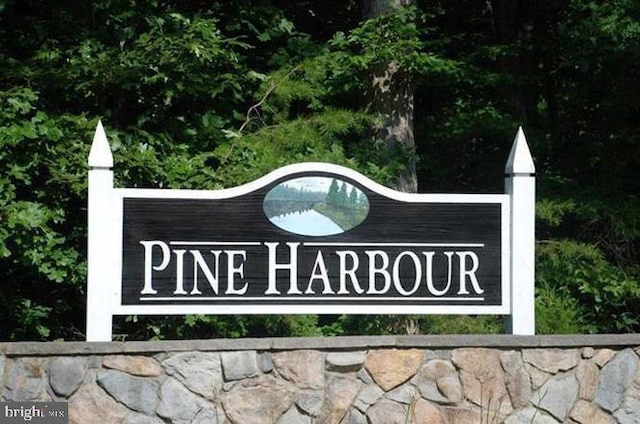 Pine Harbour Dr, Mineral, VA 23117
