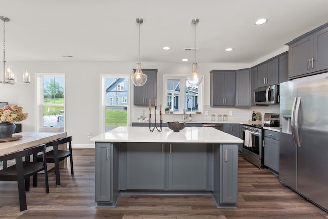 2779 Rutlege Rd Unit 194, Rockingham, VA 22801 - kitchen featuring stainless steel appliances, gray cabinets, a kitchen island, tasteful backsplash, and recessed lighting