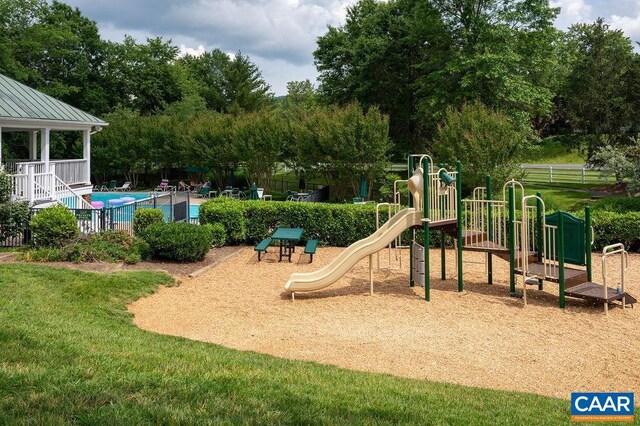 309 Leaping Fox Ln, Charlottesville, VA 22902