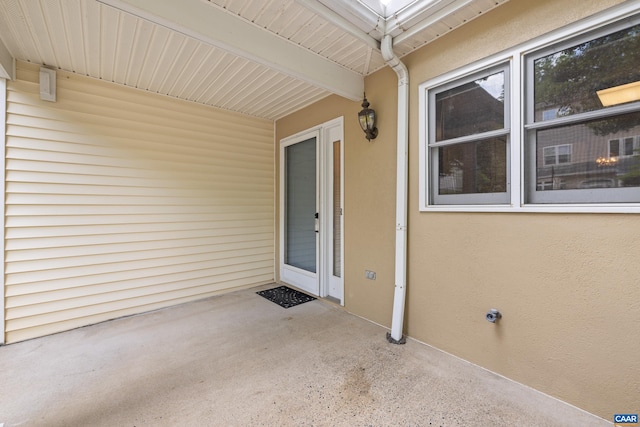 1184 Partridge Ln, Charlottesville, VA 22901 - entrance to property featuring a patio and stucco siding