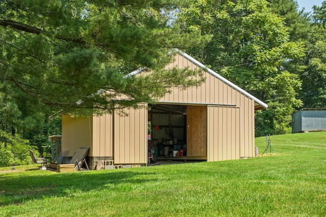 554 Harris Cove Ln, Elkton, VA 22827 - view of pole building featuring a yard