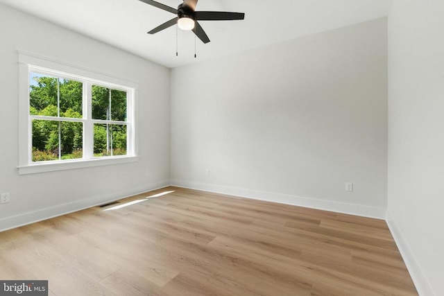 195 Promise Ln, Bumpass, VA 23024 - empty room featuring ceiling fan, light wood finished floors, and baseboards