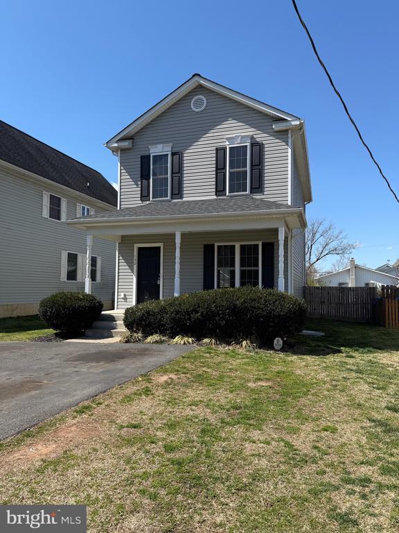 132 Mansfield St, Fredericksburg, VA 22408 - view of traditional home