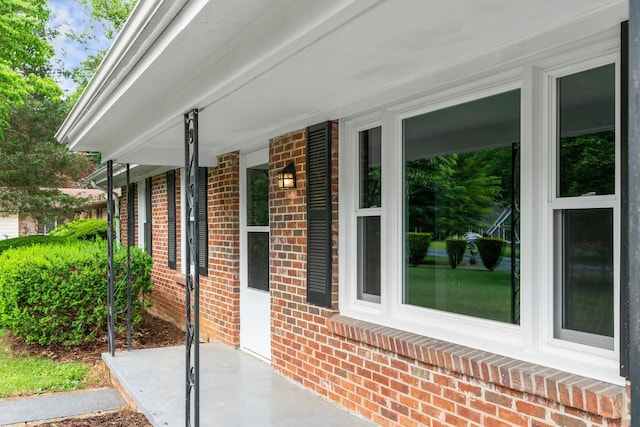 91 Cooper Dr, Stuarts Draft, VA 24477 - view of covered porch