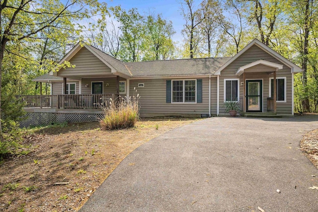 392 Passage Ln, Mcgaheysville, VA 22840 - ranch-style home with a porch, driveway, and roof with shingles
