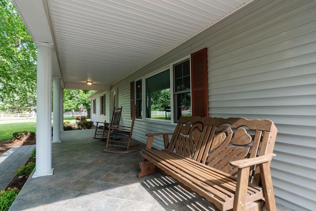 view of patio / terrace with covered porch
